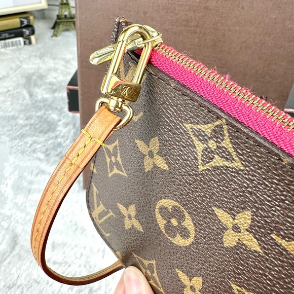 Louis Vuitton Monogram Neverfull Pouch with pink interior and box - Picture 4 of 14
